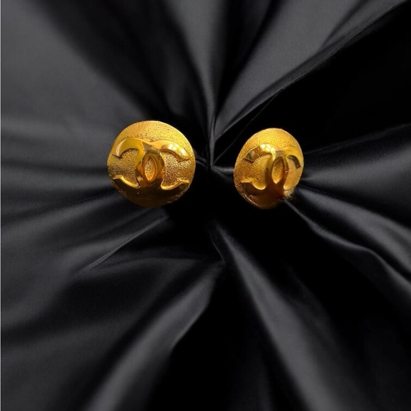 Chanel Gold Button Earrings - Authentic - Picture 6 of 7